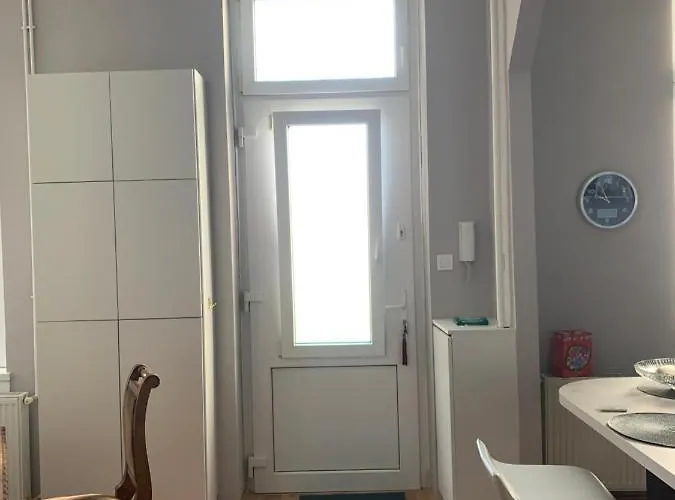 Apartmán Budapest, Graf Teleki Laszlo *