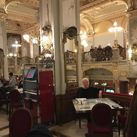 Budapest, Graf Teleki Laszlo * Будапешт