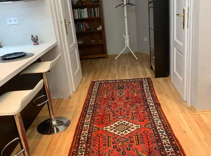 شقة Budapest, Graf Teleki Laszlo بودابست
